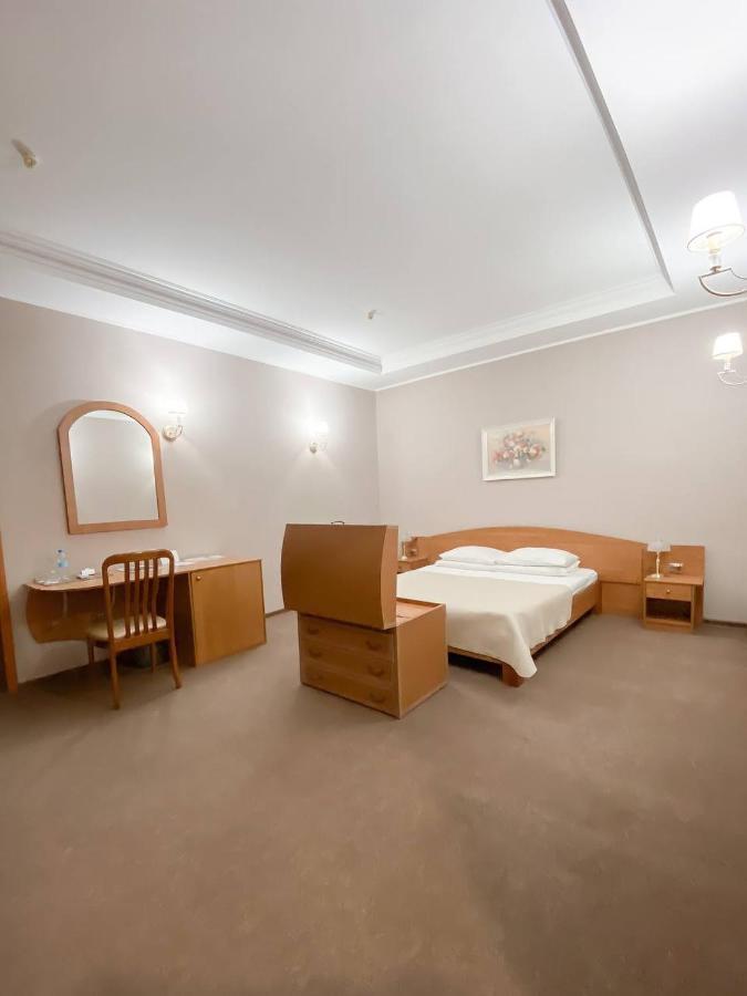 Hotel Kherson 4*