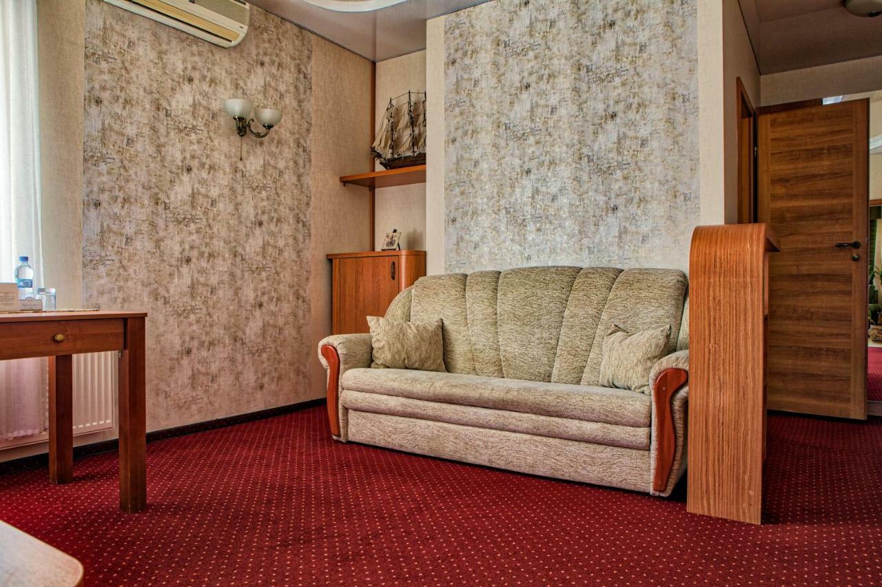 Hotel Kherson 4* Kherson